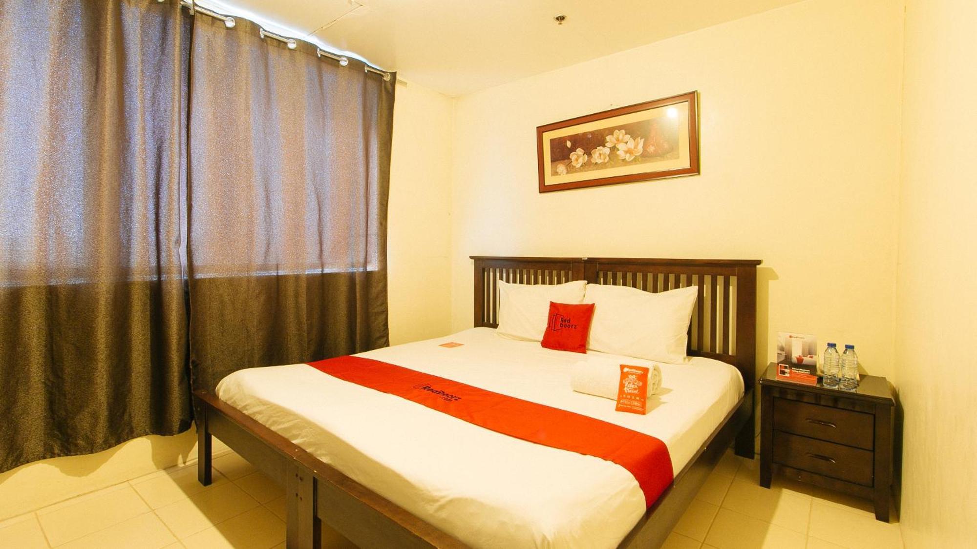 Reddoorz Plus @ E Rodriguez Corner Banawe Quezon City Exterior photo